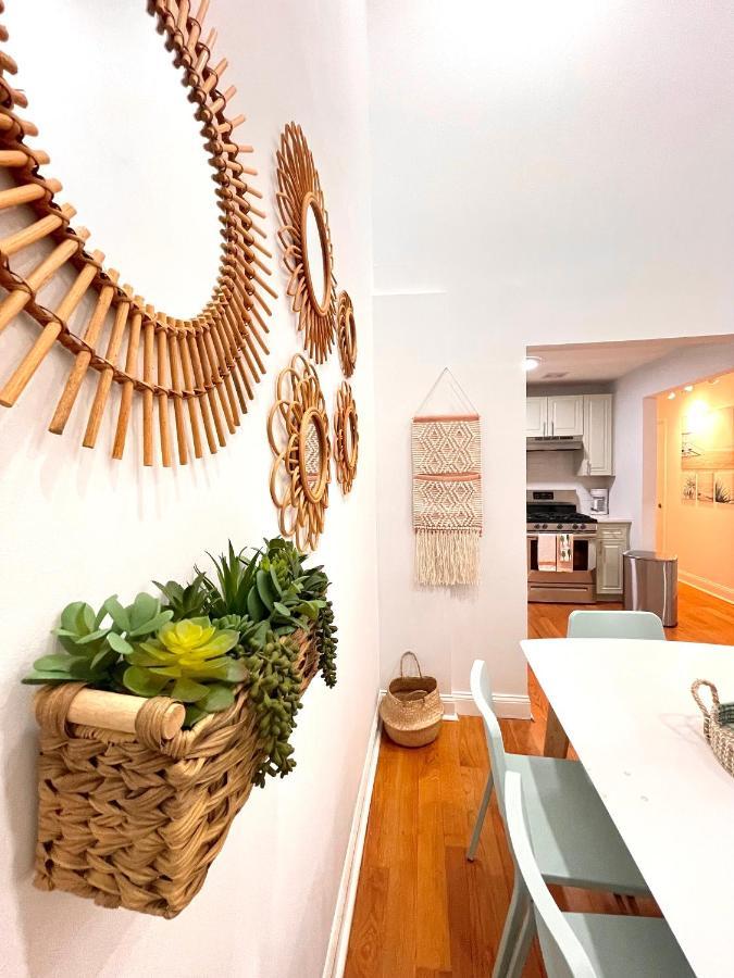 Modern Apartment With Parking & Quick Ride To Manhattan New York Exterior photo